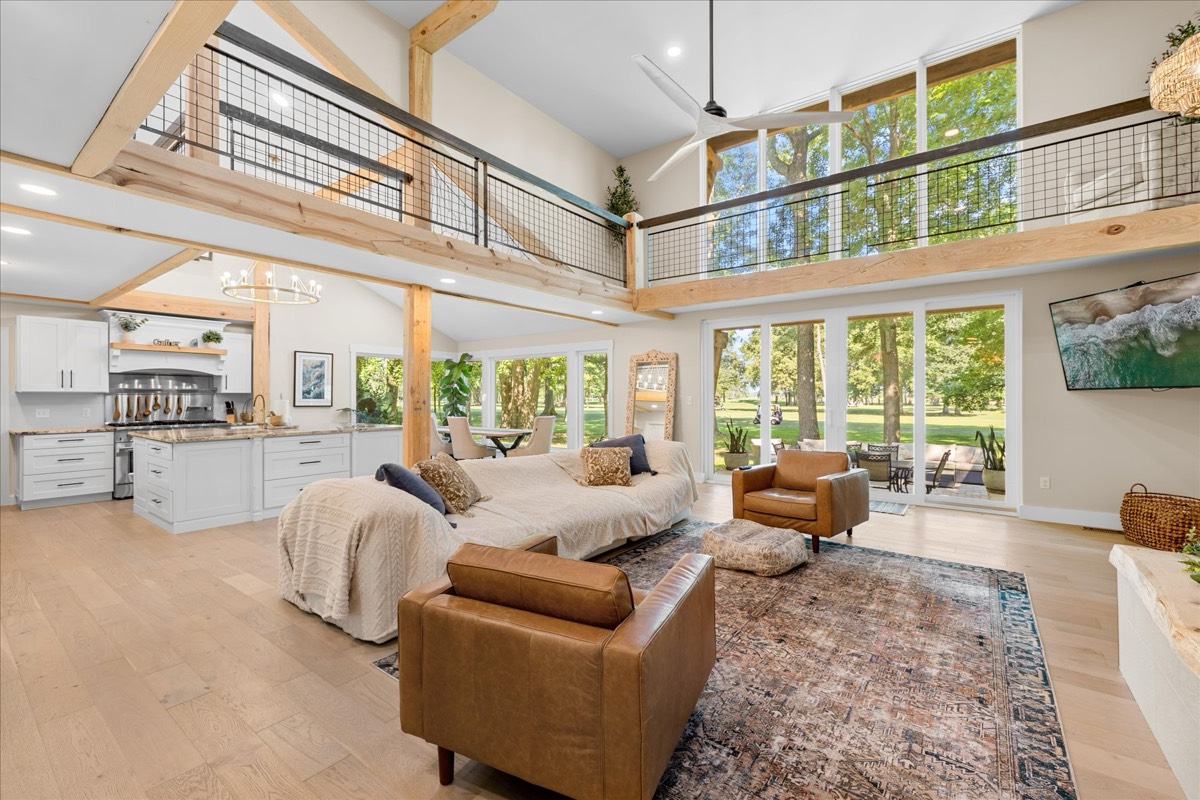 Great room wide angle showing full space